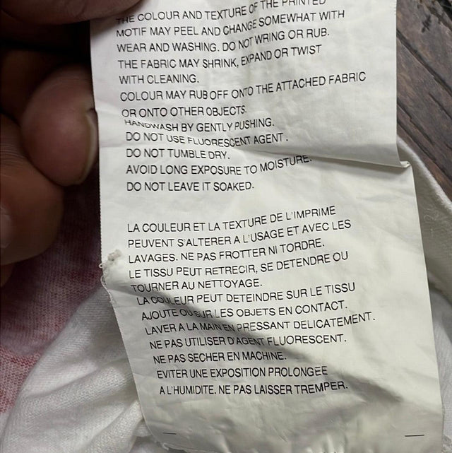 Comme des Garcons PLAY Play Red Half Heart T-shirt L