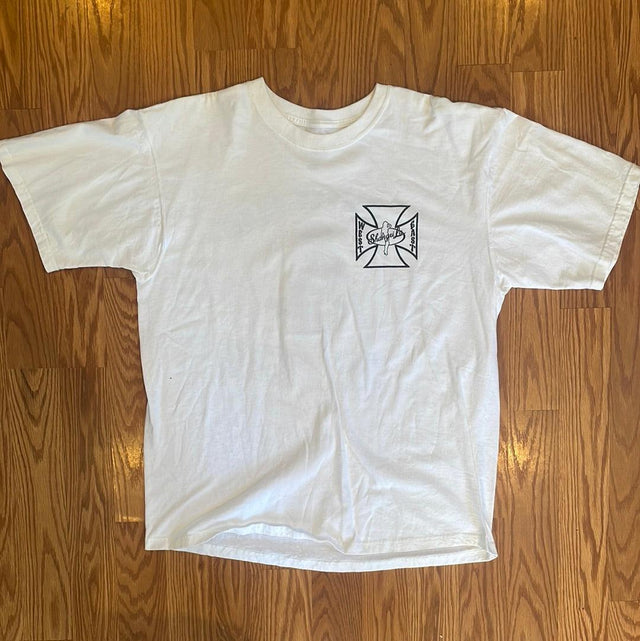 Shangri La East West I smell Like Strippers Shirt XL