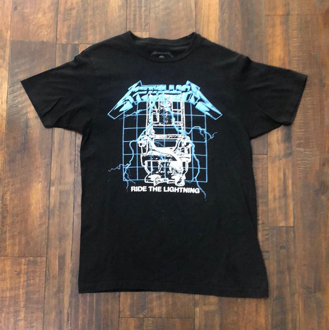 Metallica Ride the Lightning Shirt Medium