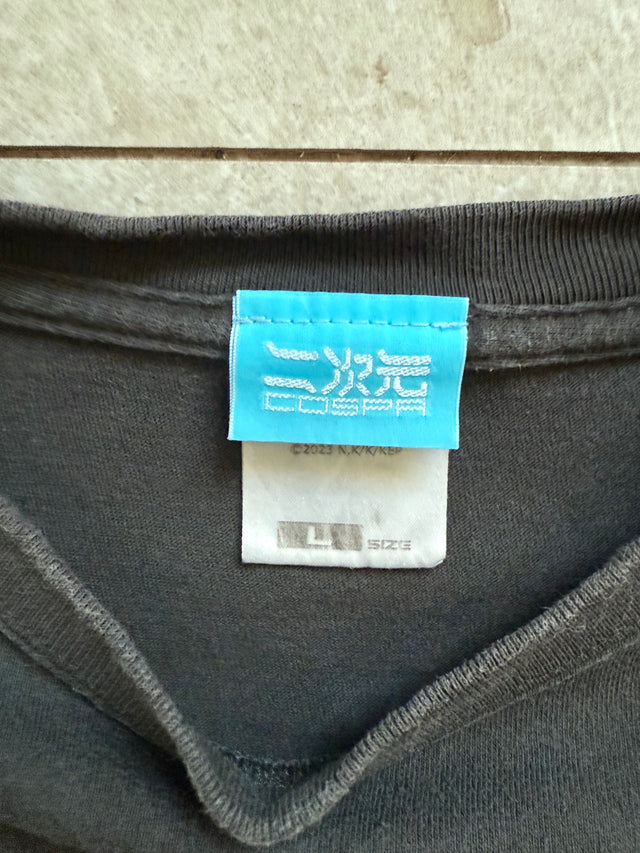 2023 COSPA Chomu Suke Anime Graphic Tee Size L