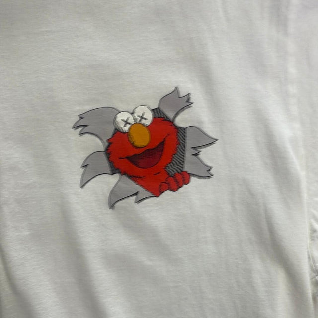 KAWS x Uniqlo x Sesame Street Elmo Tee