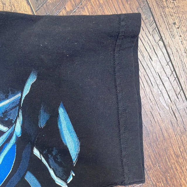 Blue Beetle X Menace Los Angeles Shirt Large