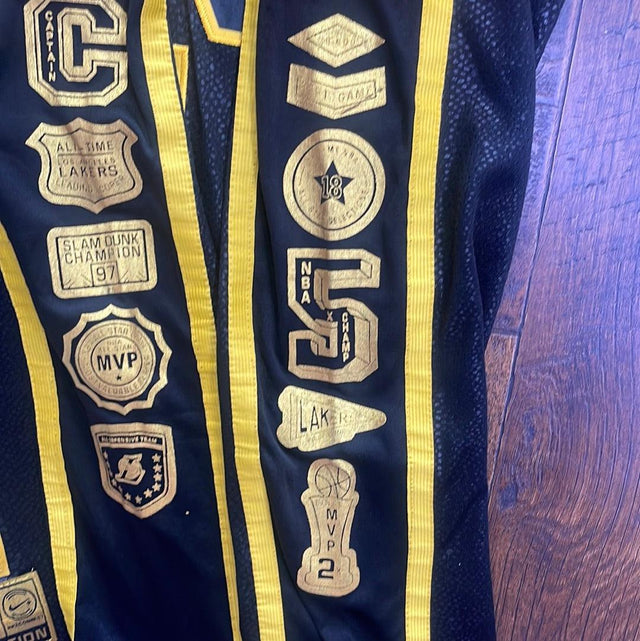 Nike Golden Edition Kobe Bryant LA Lakers Jersey Size L (Collector's Item)