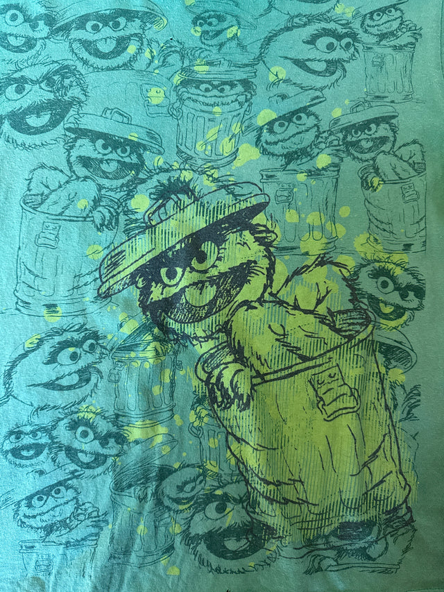 Y2K Sesame Street Oscar the Grouch All Over T-Shirt Size M