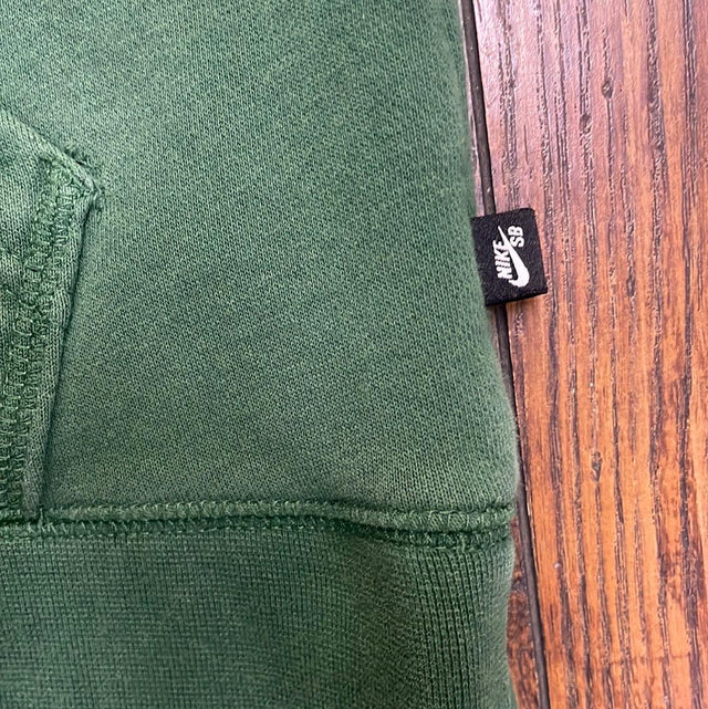 Nike SB Court Hoodie Gorge Green M