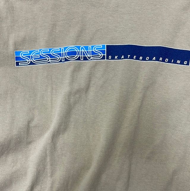 Vintage 90’s Sessions Skateboarding Shirt XL