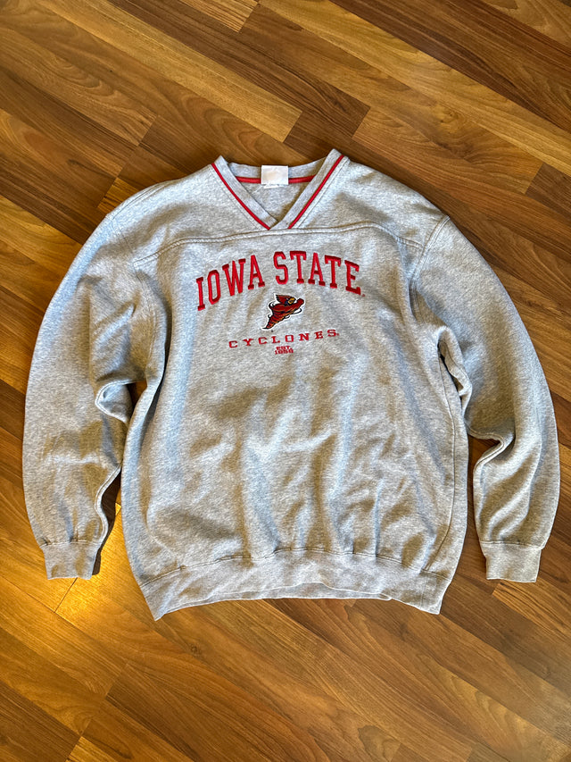 Vintage 2000s Iowa State Cyclones NCAA VF Imagewear Gray Sweatshirt XL