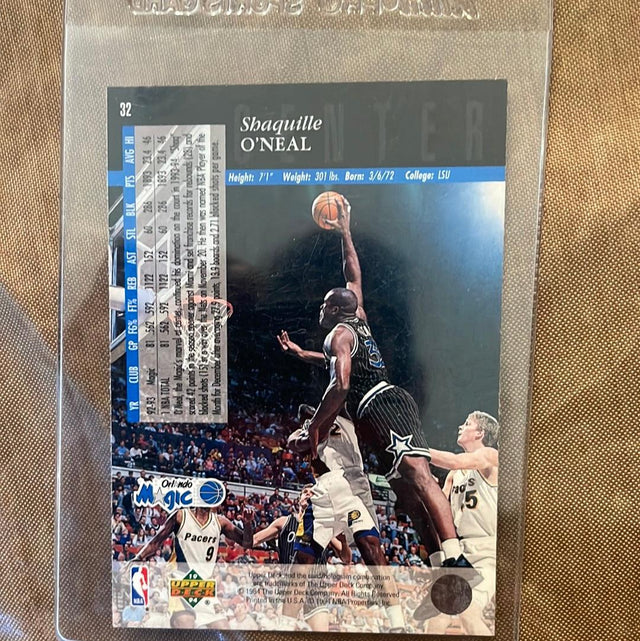 Shaquille O'Neal 1993-94 Upper Deck Card #32 Orlando Magic