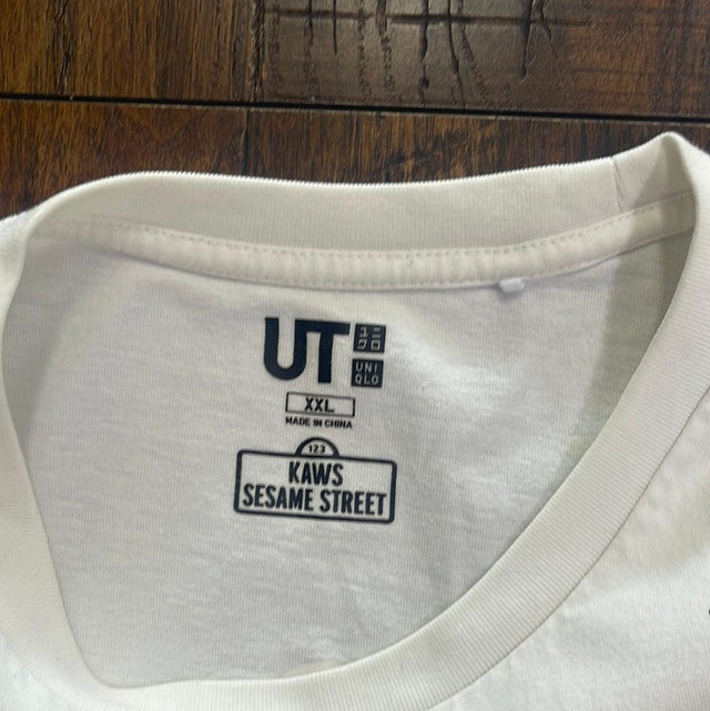 KAWS x Uniqlo x Sesame Street Elmo Tee