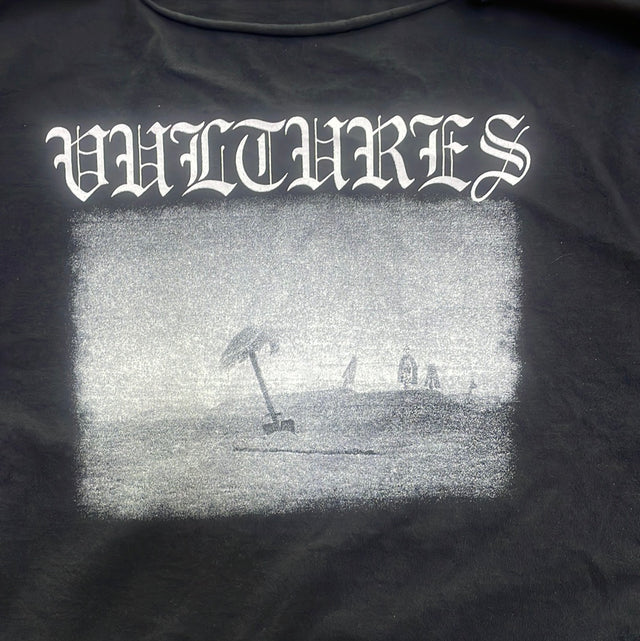 SS24 Yeezy Vultures Long T XL