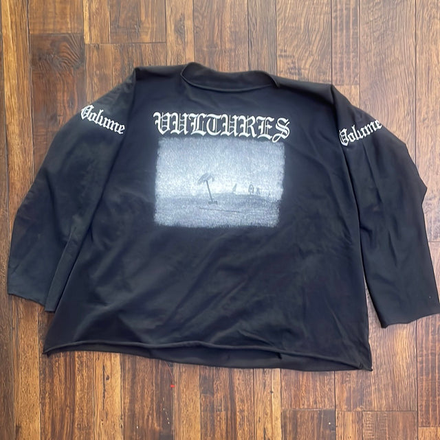 SS24 Yeezy Vultures Long T XL