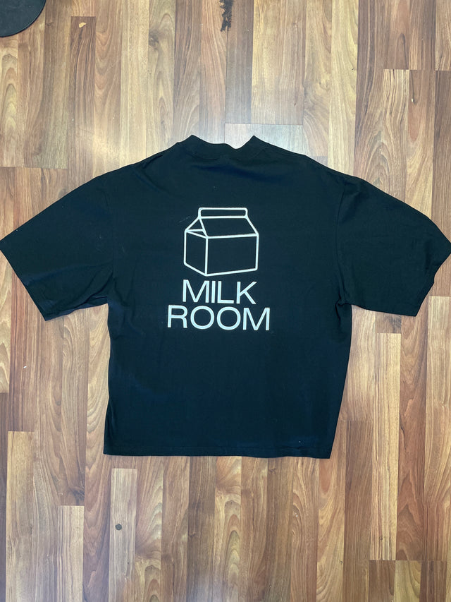Milk Room Oversized 7.5oz Tee