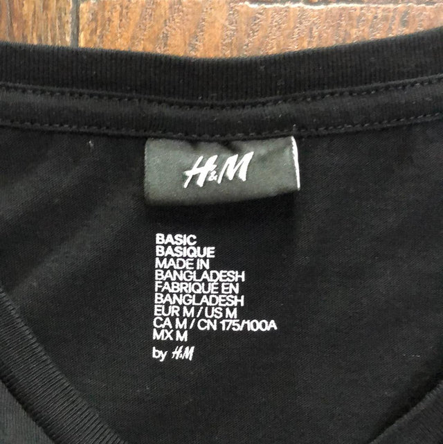 Hellboy Movie Promo April 2019 He's Got Demons Shirt M