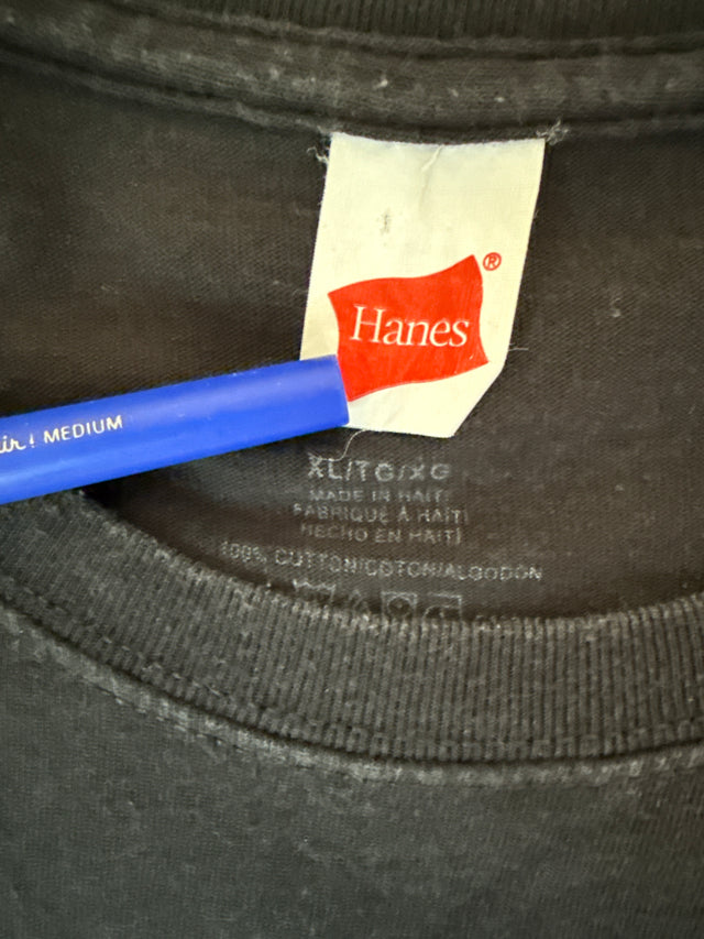 Deja Vu Showgirls Nashville Halloween Tee – Pole Dancer Graphic – Size XL