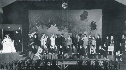 Closet Drama: Shakespeare and the Politics of Style By Julia Isabel Robles