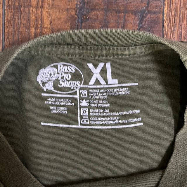 Bass Pro Shop Shirt XL