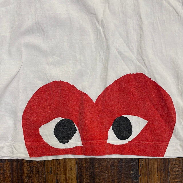 Comme des Garcons PLAY Play Red Half Heart T-shirt L
