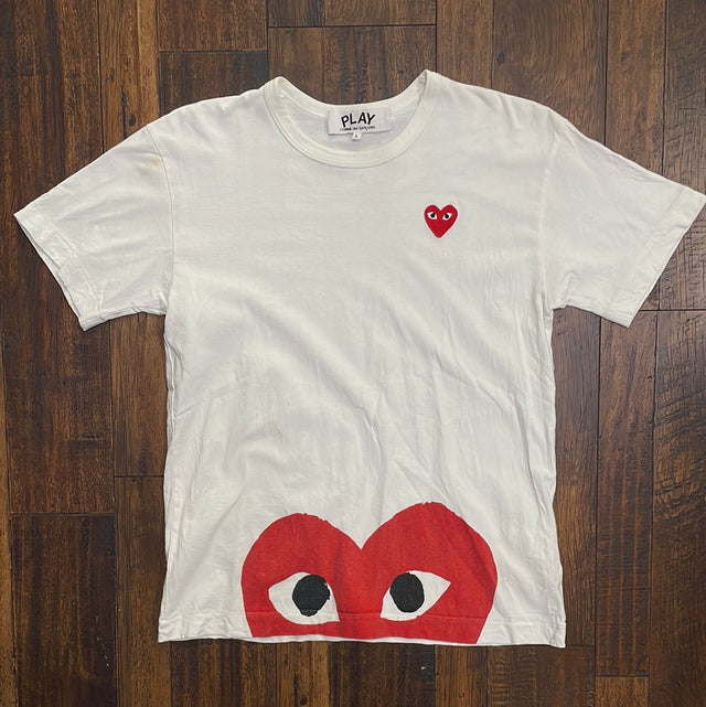 Comme des Garcons PLAY Play Red Half Heart T-shirt L