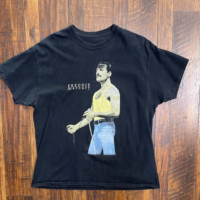 Y2K Freddie Mercury Shirt XL