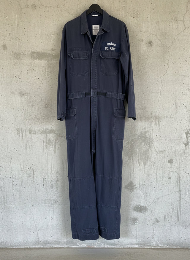 Vintage U.S. Navy Flame-Resistant Coveralls – Submarine Warfare Badge – Approx 1981 – Size Large