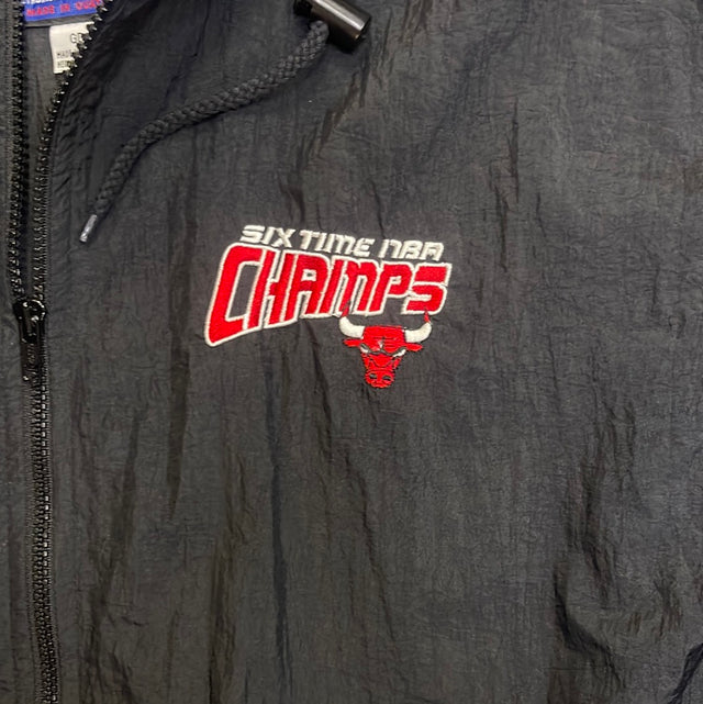 Vintage NBA Chicago Bulls Five-Time Champs Pro Player Windbreaker Jacket L