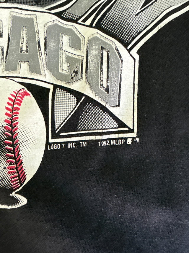 Vintage 1992 Chicago White Sox Logo 7 MLB T-Shirt – Black XL