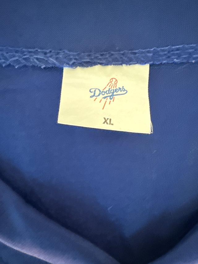 Los Angeles Dodgers Dave Roberts #30 Jersey w/ BMW & 60th Anniversary Patch (2018) – XL