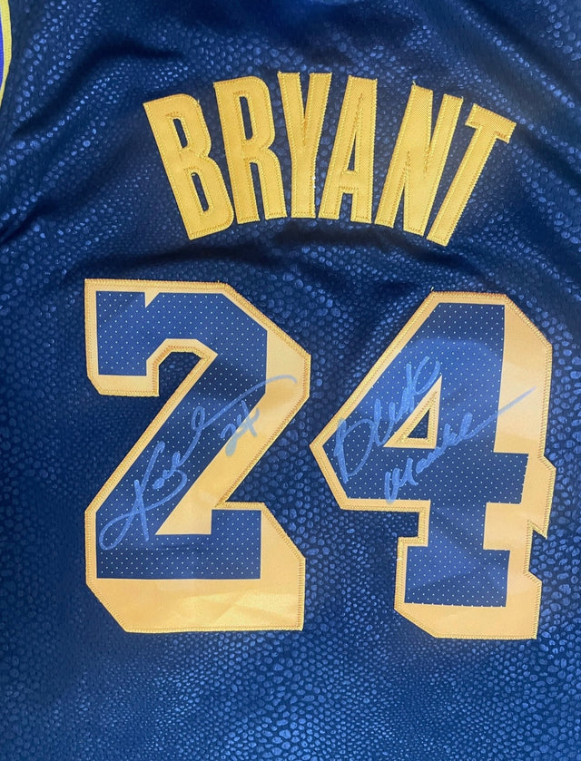 Kobe Bryant Lakers black mamba jersey