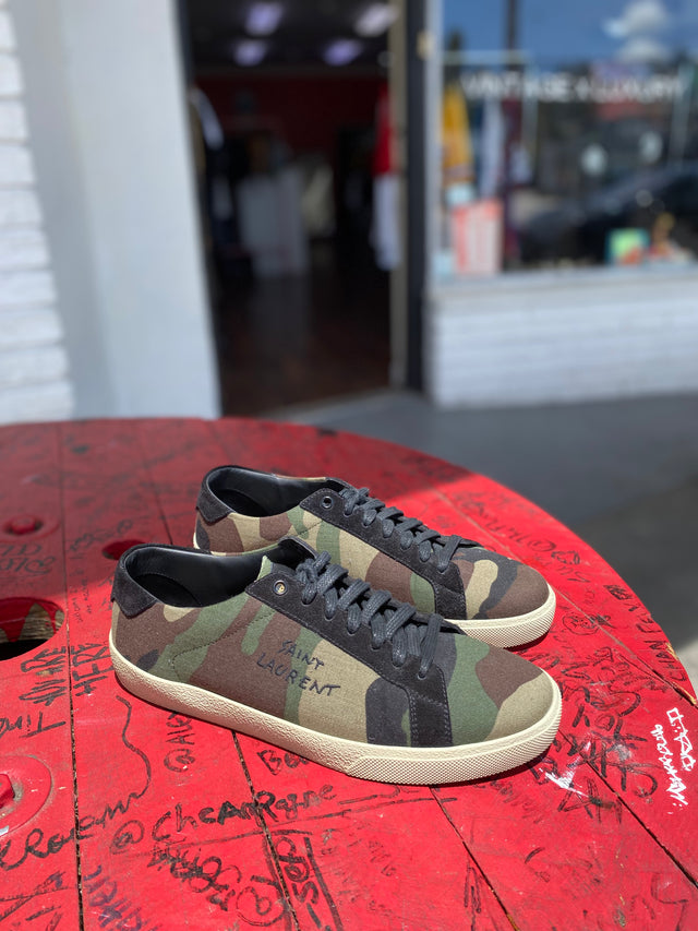 Saint Laurent SL06 Court Canvas signature sneaker size 8.5 Milk