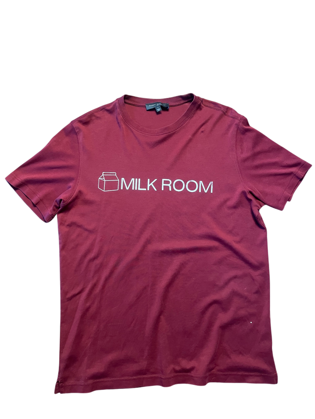 Milk Room Minimal Classic Logo Tee– Size L